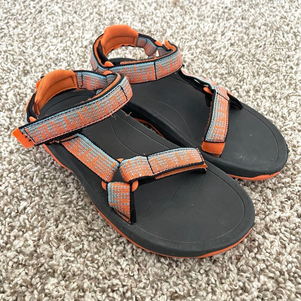 Size 2 / Boys Teva Sandals